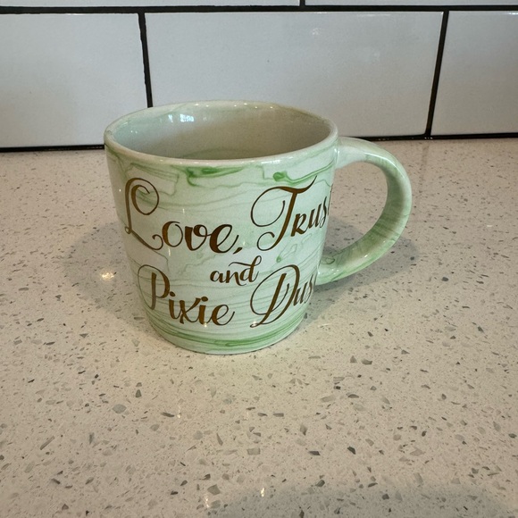 Disney Tinkerbell Mug - Picture 2 of 6